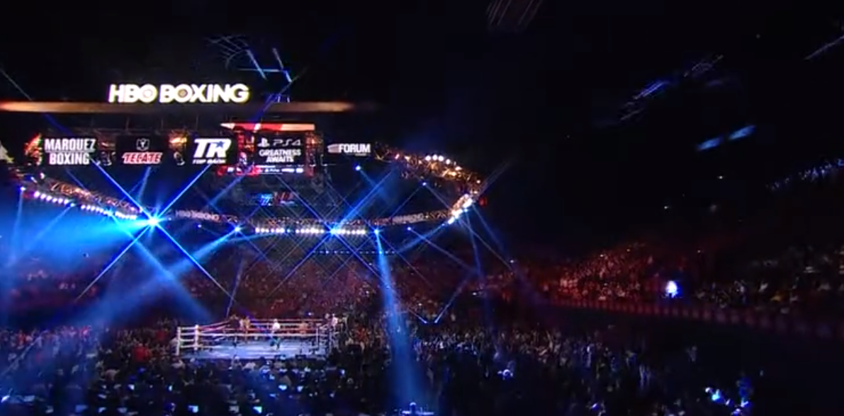 奎茲與對(duì)手互毆12回合